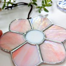 Load image into Gallery viewer, Hippy Flower Suncatcher - Glimpse Glass