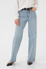 Load image into Gallery viewer, KAmeadow Wide Leg Light Wash Jeans - Kaffe