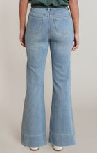 Load image into Gallery viewer, Mid Waist Denim Pants - Light Wash