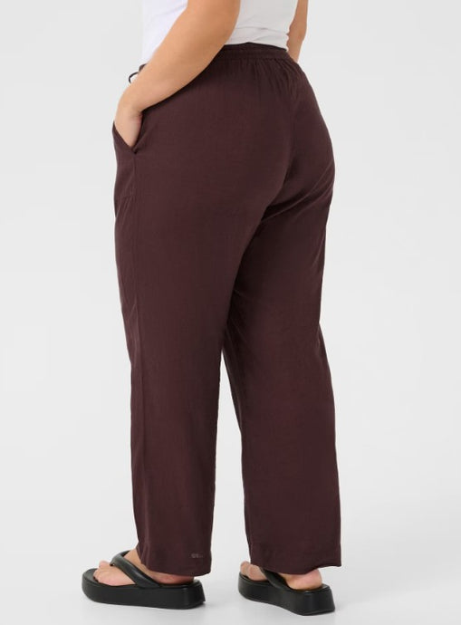 KCmille Pants - Fudge - Kaffe Curve