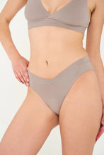 Load image into Gallery viewer, Crossover Bikini Underwear - Pebble - Huha