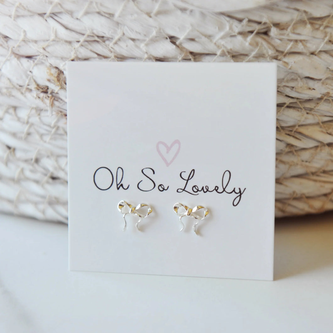 Amie Bow Stud Sliver - Oh So Lovely