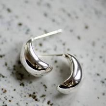 Load image into Gallery viewer, Silver Drop Earrings
