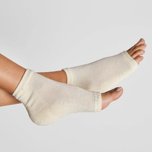 Moisturizing Heel Socks - Kitsch