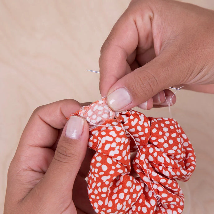 Crafters DIY Scrunchie Kit