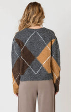 Load image into Gallery viewer, V Neck Patterned Sweater - Neutral Argyle