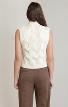Load image into Gallery viewer, Cable Knit Vest