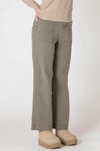 Load image into Gallery viewer, Straight Leg Pants - Army Green