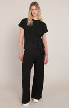 Load image into Gallery viewer, Textured Knot Top - Black