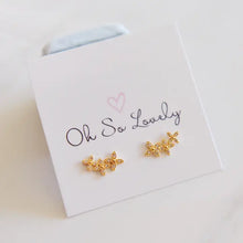 Load image into Gallery viewer, Zya Flower Earrings - Oh So Lovely