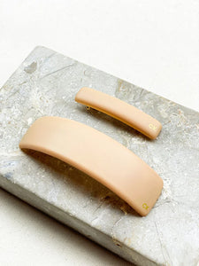 Chelsea King French Clip - Creme Matte Small