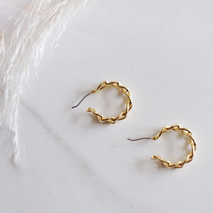 Maisie Gold Twist Hoop Earrings - Oh So Lovely