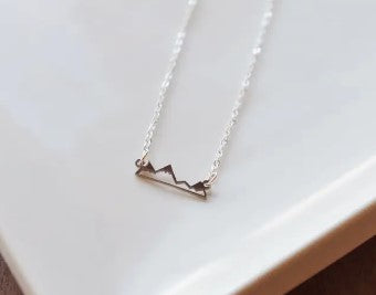 Mountain Ridge Necklace - Silver - Oh So Lovely