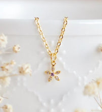 Load image into Gallery viewer, Whimsical WildFlower Necklace - Oh So Lovely
