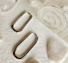 Load image into Gallery viewer, Sterling Silver Vaaler Paperclip Style Hoop Earrings