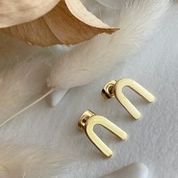 Load image into Gallery viewer, Eero Raw Brass Arch Stud Earring   pk-21