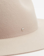 Load image into Gallery viewer, Serena 100% Wool Felt Fedora - Ace Of Something